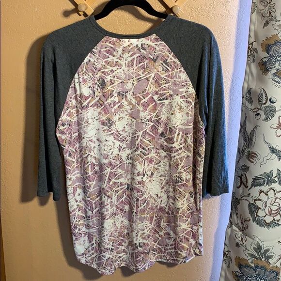 LuLaRoe Randy Shirt  - Picture 4 of 7